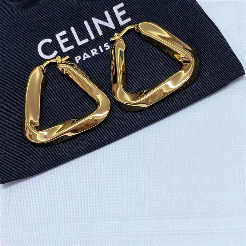 b0tt*ga Ven*ta triangle earrings