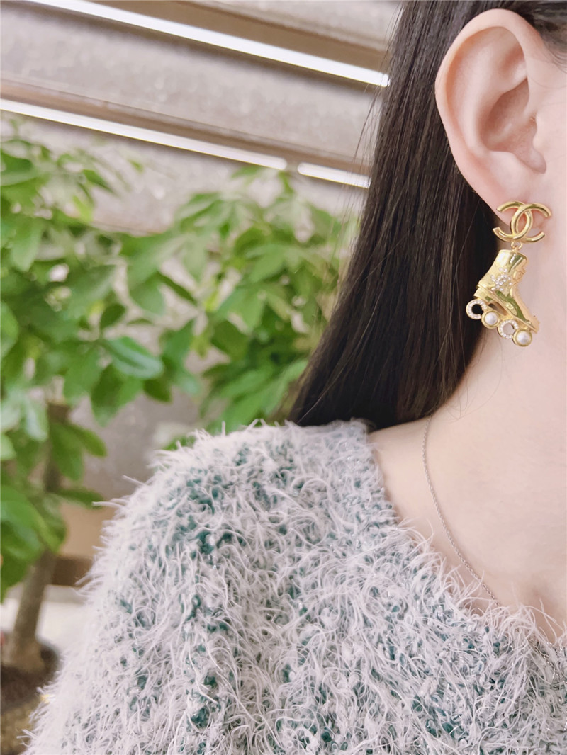 Ch**el skate earrings