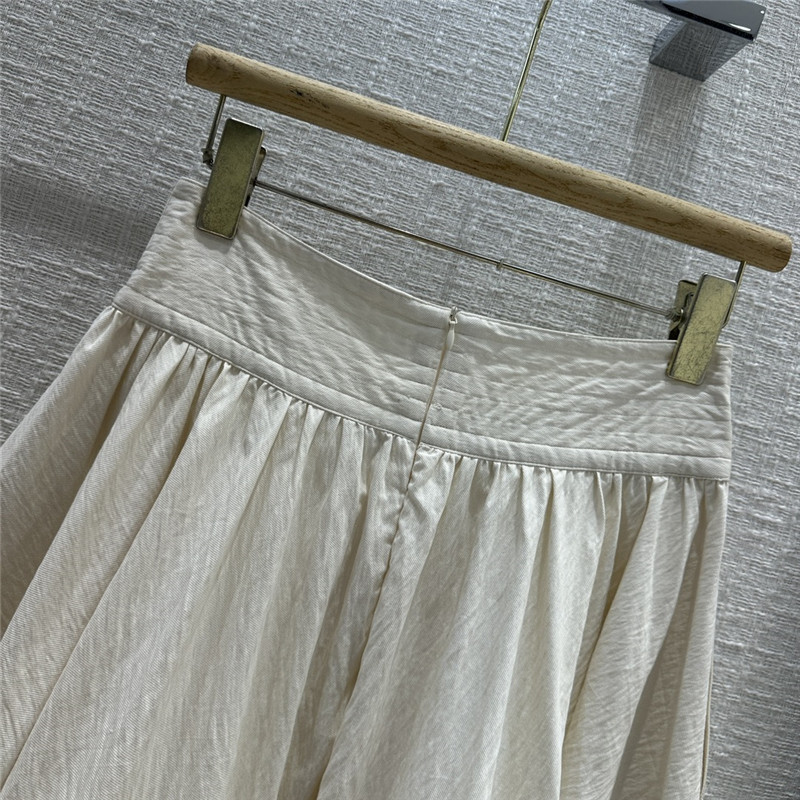 Chloé small fresh milky white skirt replica clothes