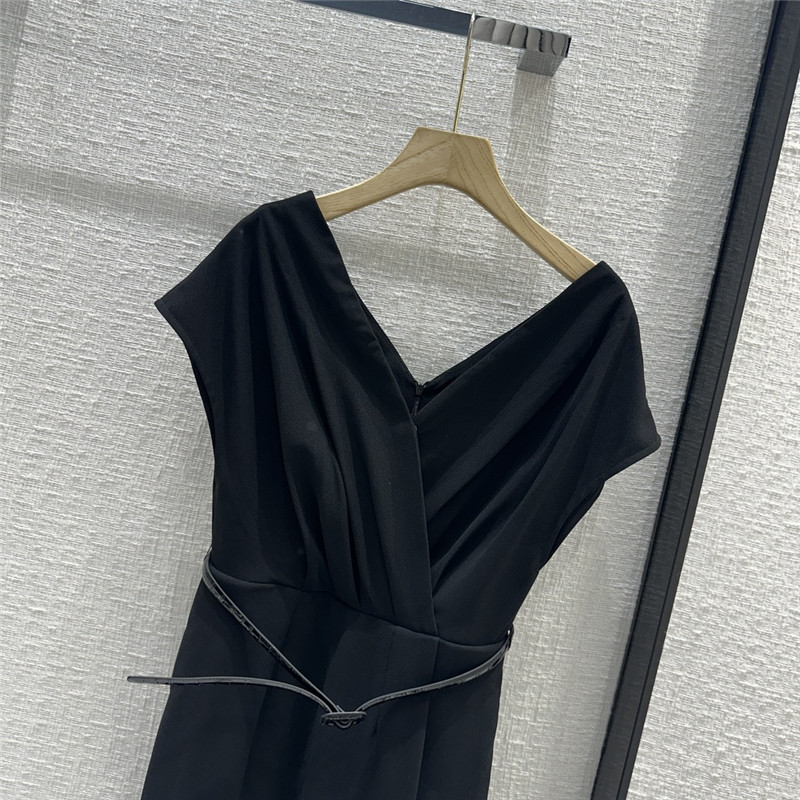 D10r drop shoulder deep v-neck dress replica clothes