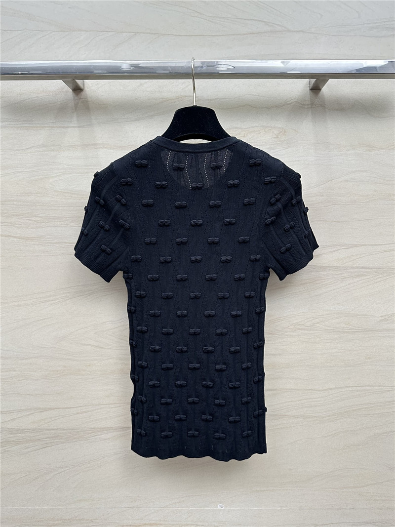 Ch**el embossed bow knitted top replica clothes