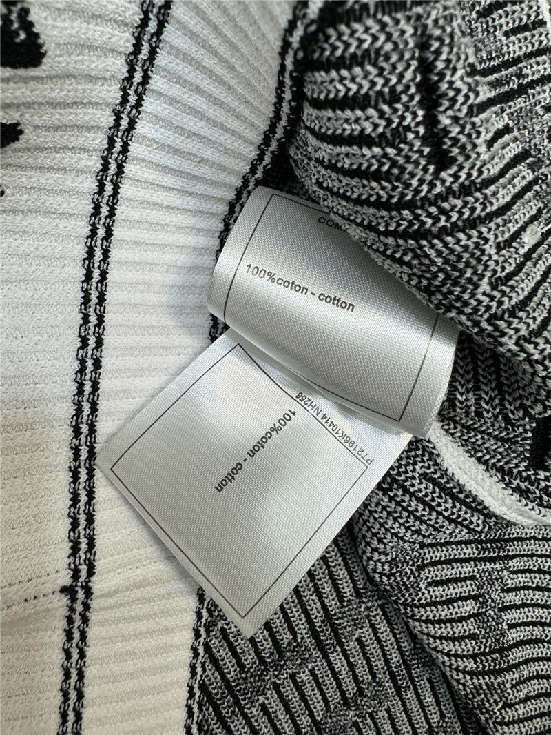 Ch**el jacquard short sleeve cardigan