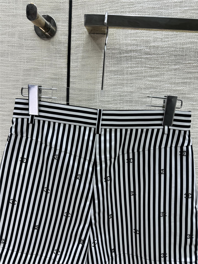 ce1i*e hot D1am0nd double c striped shorts replica clothing