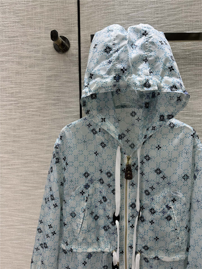 louis vuitton LV blue label hat sun protection jacket replica clothing