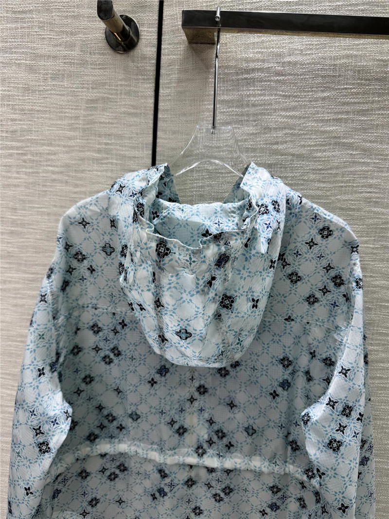 louis vuitton LV blue label hat sun protection jacket replica clothing