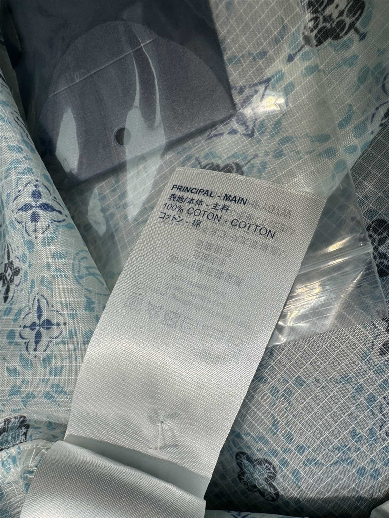 louis vuitton LV blue label hat sun protection jacket replica clothing