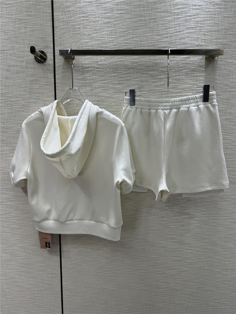 M1um1u hooded jacket + small hot pants set replica clothing sites