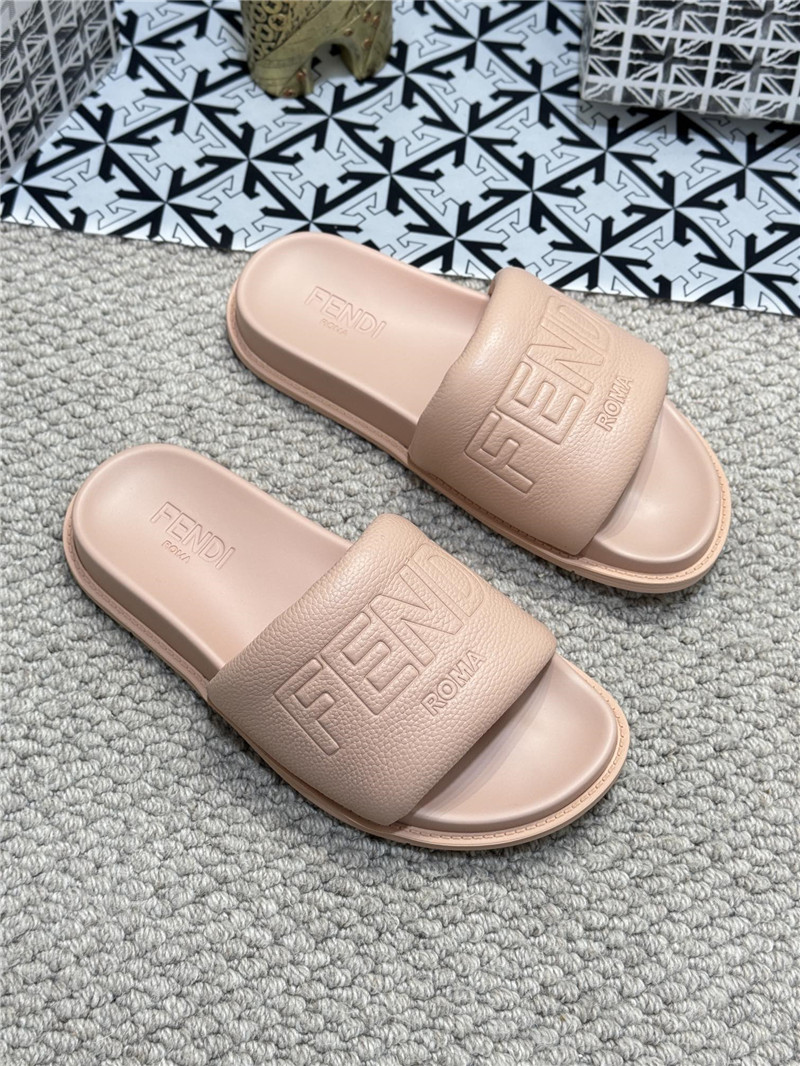 Fendi Roma Slides Pink