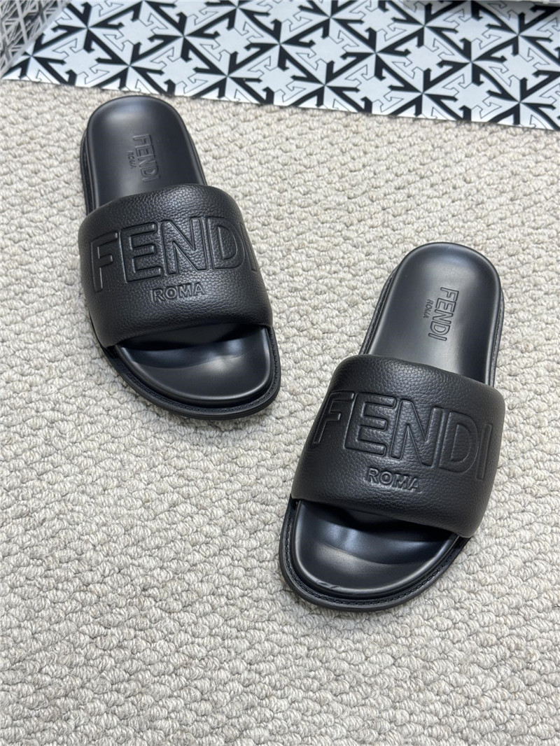 Fendi Roma Slides Black