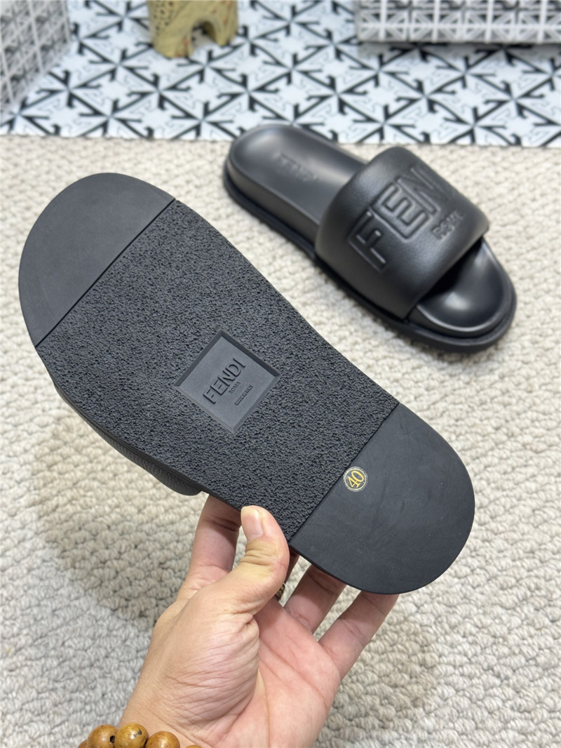 Fendi Roma Slides Black