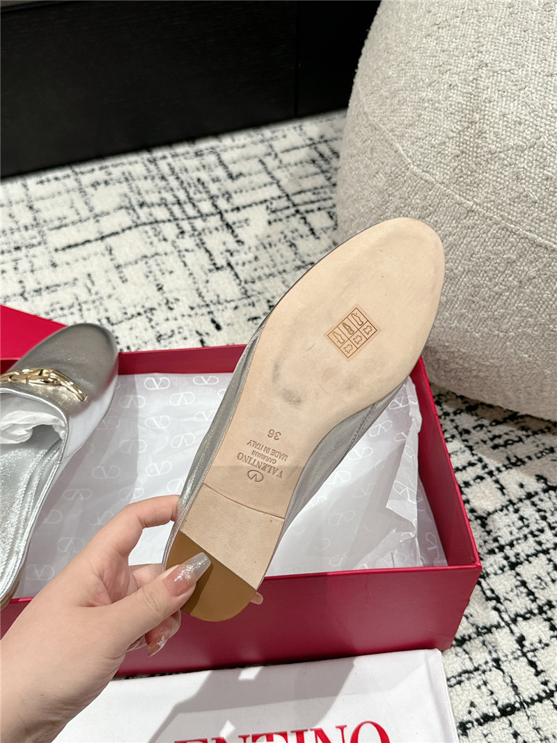 Va1e*ntin0 garavani vlogo signature leather mules silver