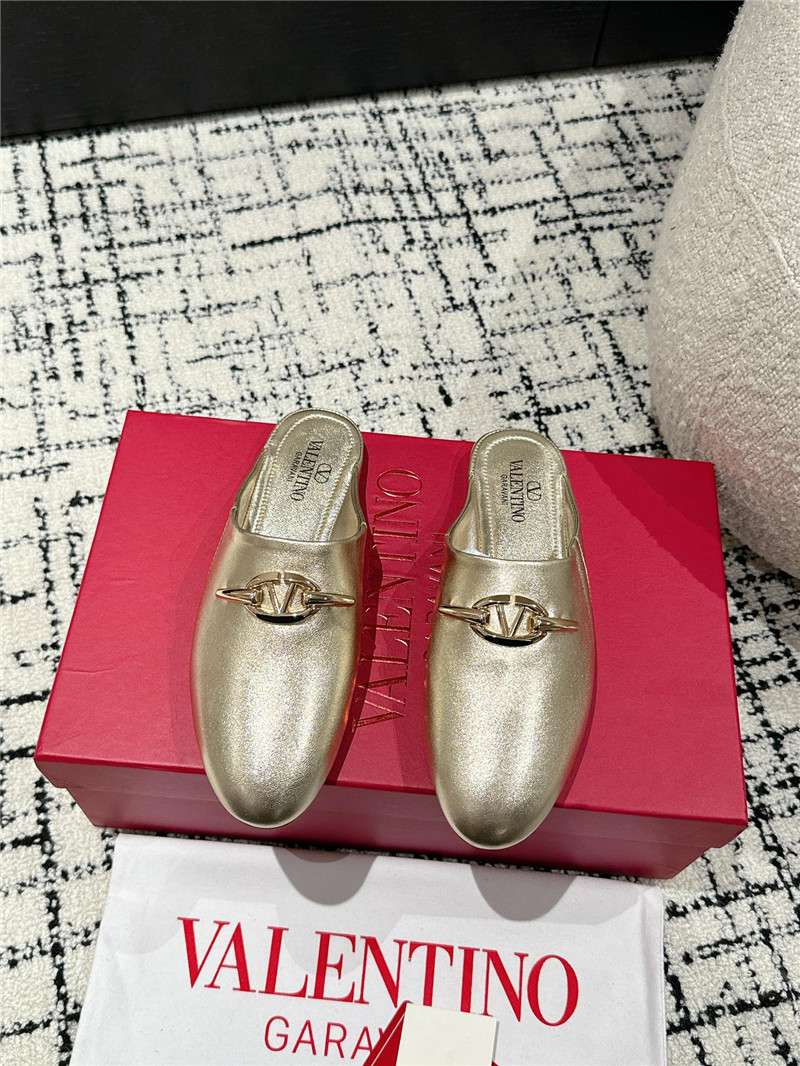 Va1e*ntin0 garavani vlogo signature leather mules gold