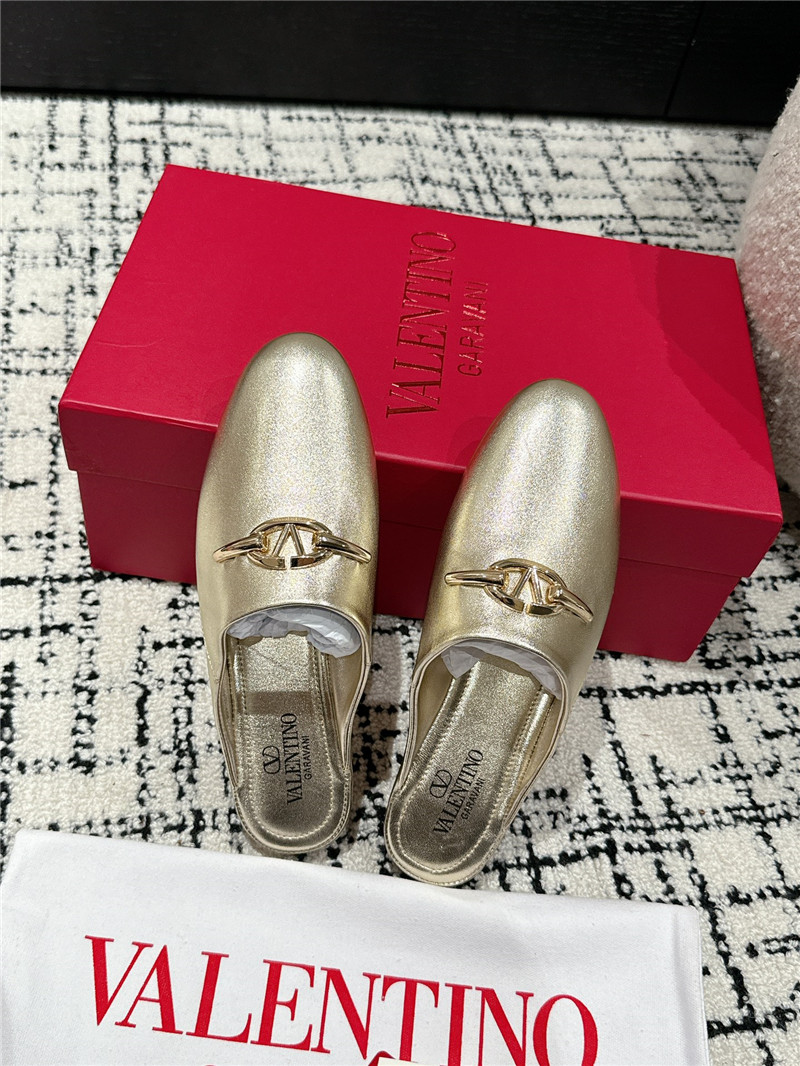 Va1e*ntin0 garavani vlogo signature leather mules gold