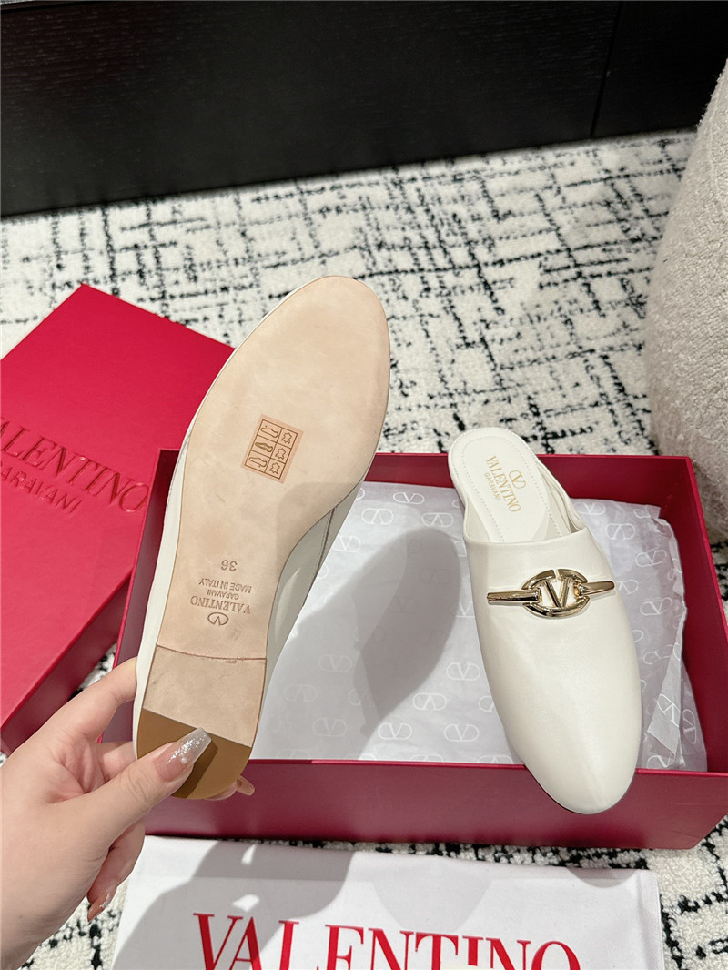 Va1e*ntin0 garavani vlogo signature leather mules in white