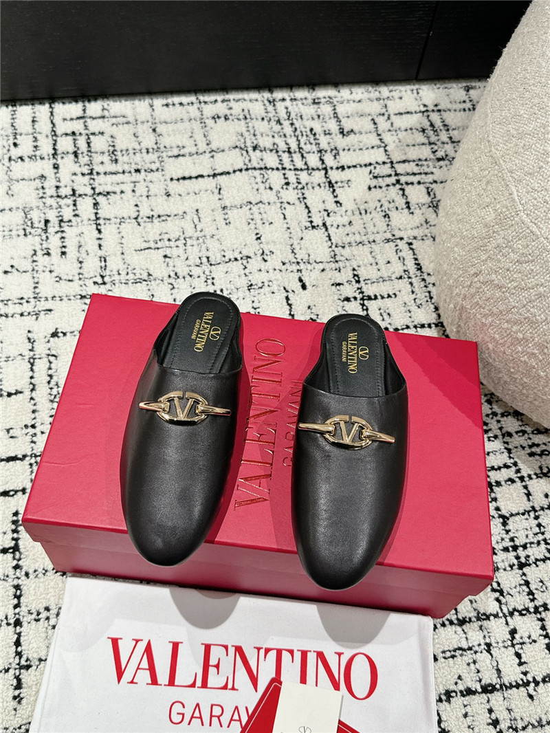 Va1e*ntin0 garavani vlogo signature leather mules