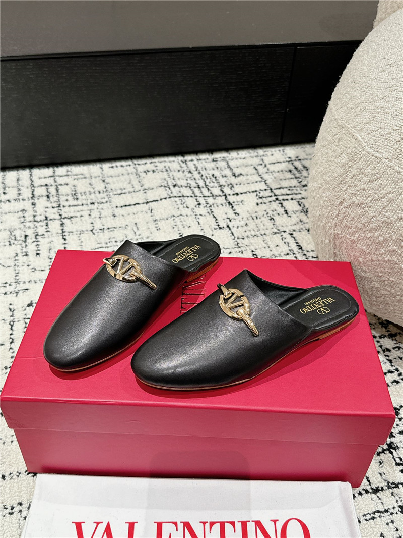 Va1e*ntin0 garavani vlogo signature leather mules