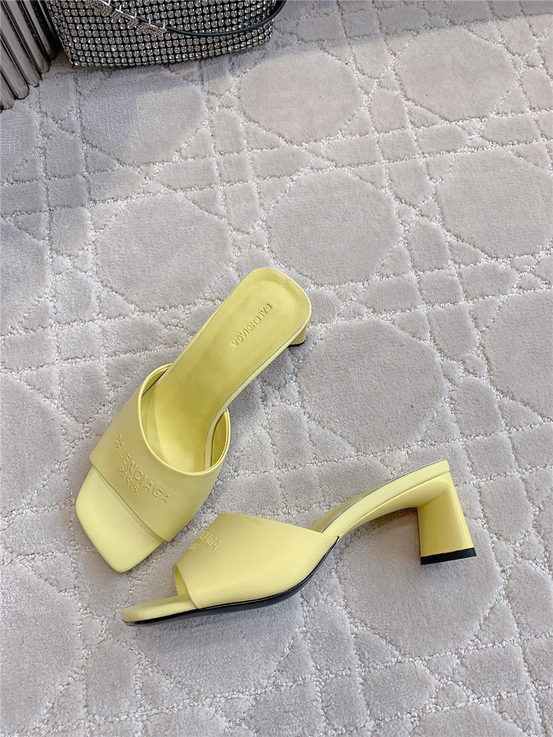 Ba1en*iaga duty free yellow women’s sandals