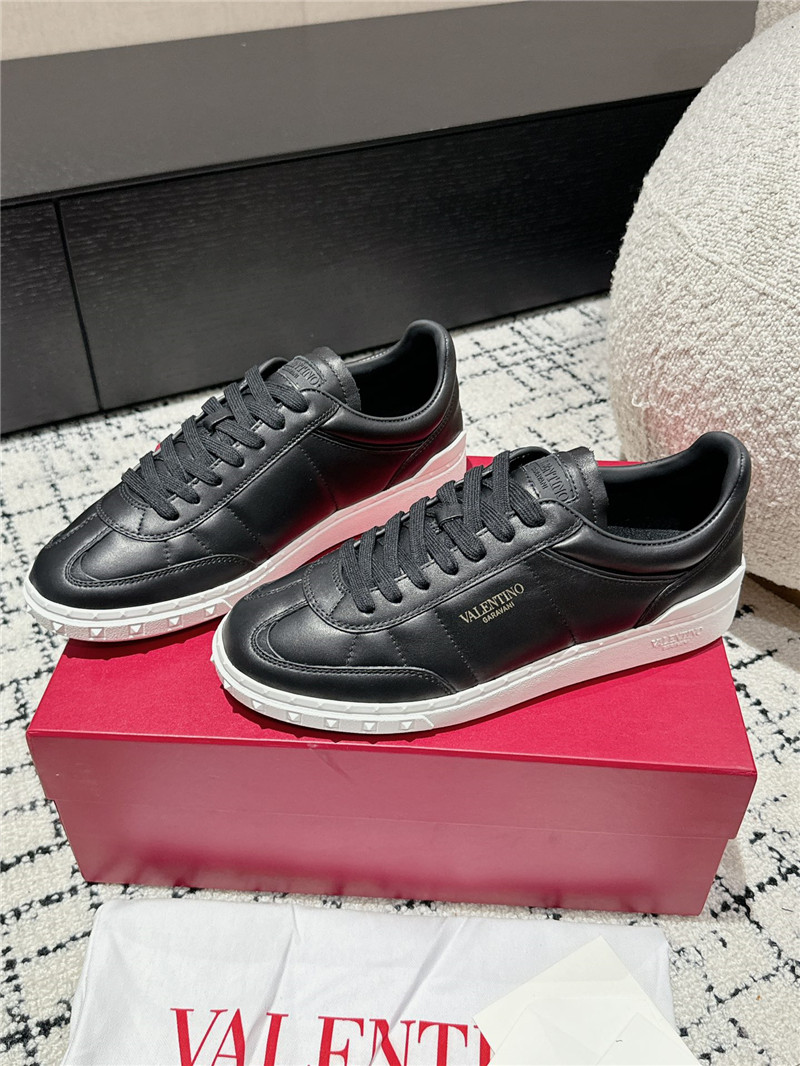 Va1e*ntin0 black leather lace-up sneakers