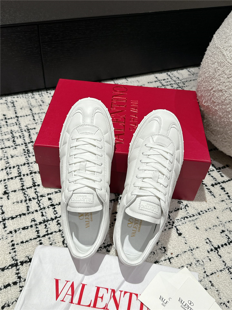 Va1e*ntin0 white leather lace-up sneakers