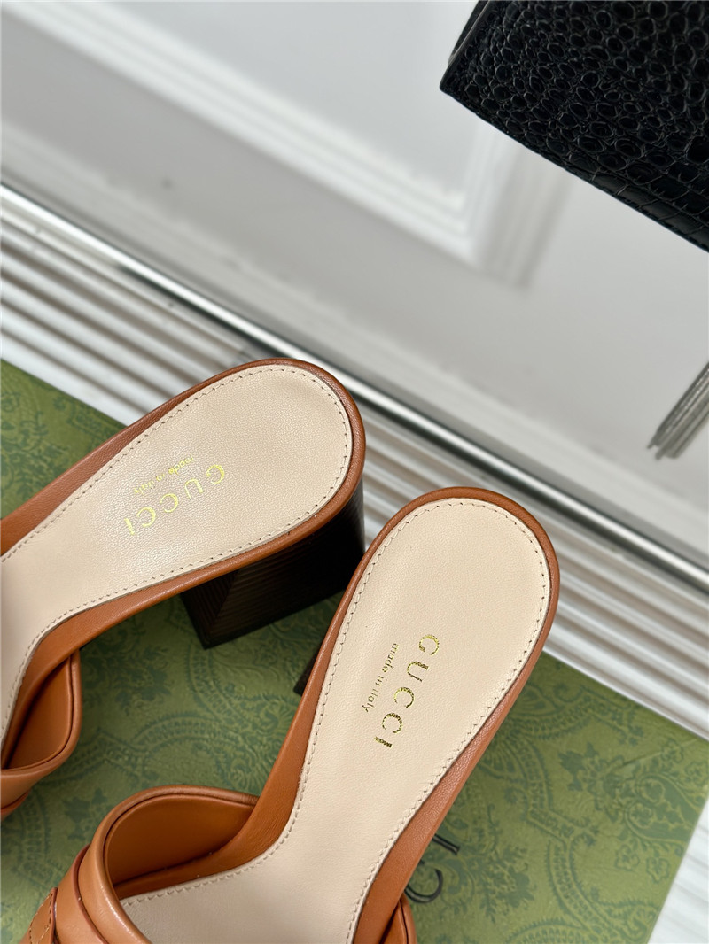 Gvc*1 signoria slide sandal brown leather