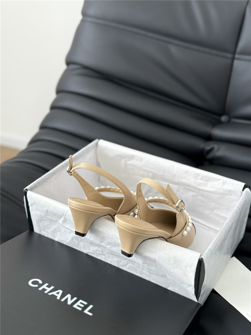 Ch**el kitten heel slingback mules