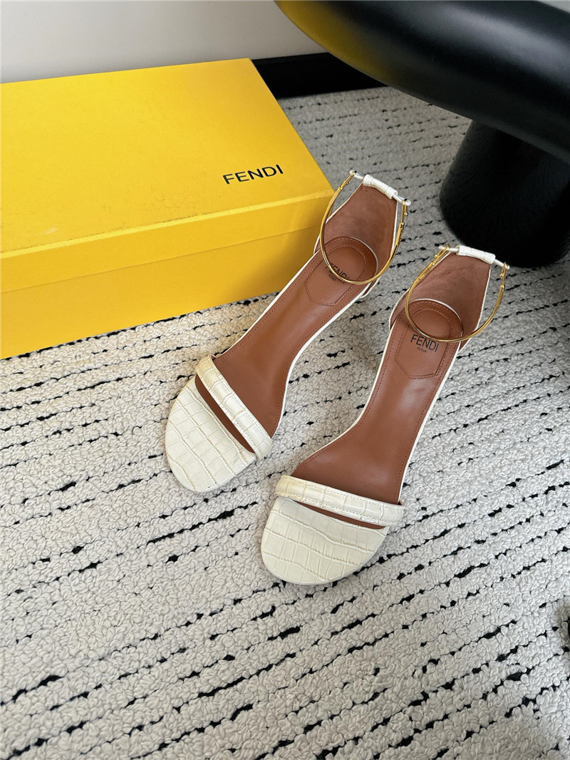 F**di keefa white leather slingback sandals