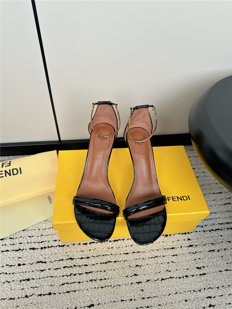 F**di keefa black leather slingback sandals