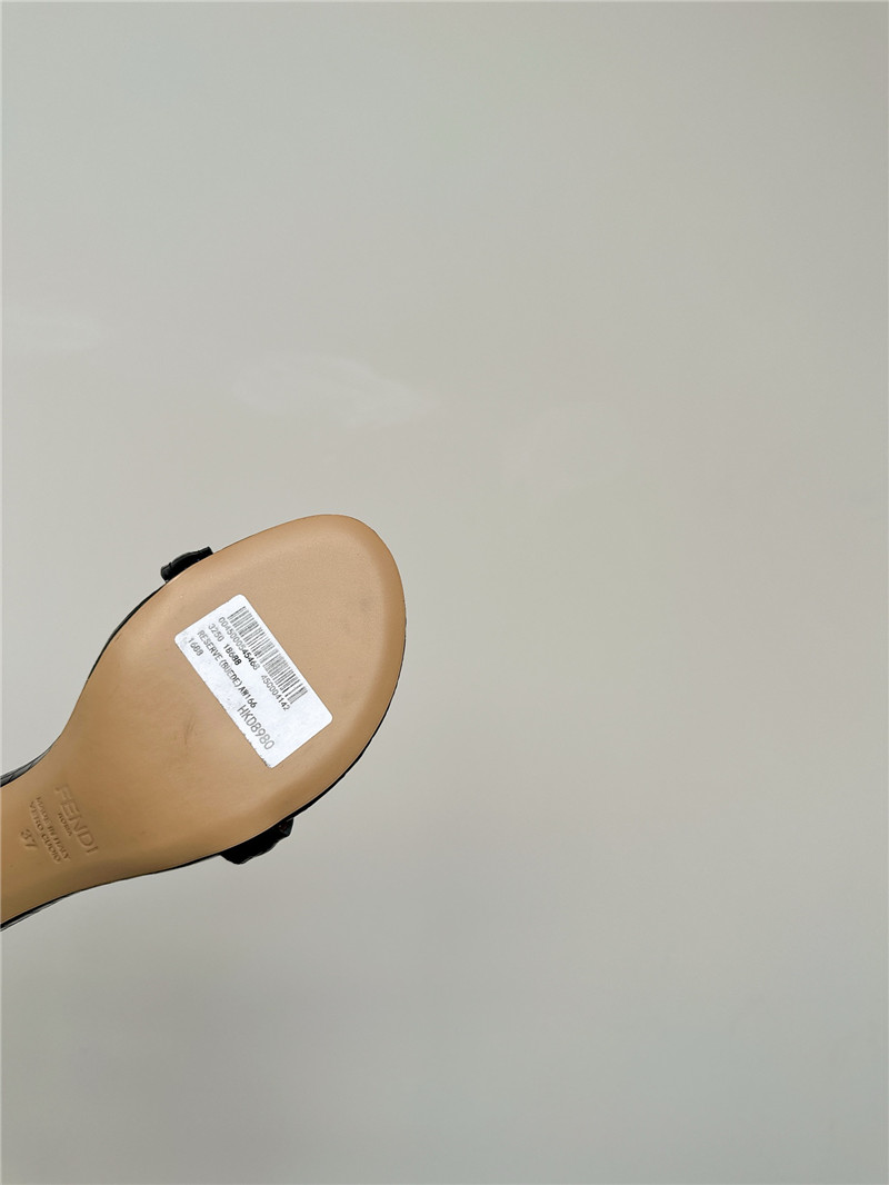 F**di keefa black leather slingback sandals