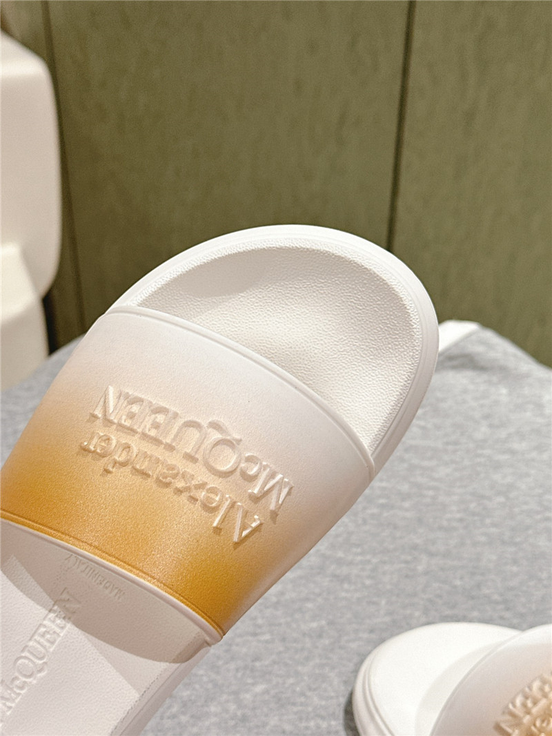 a1exa*der Mcqv*en logo flip flops