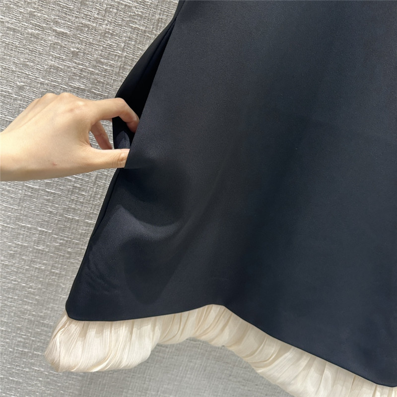 Va1e*ntin0 short sleeve dress cheap replica designer clothes