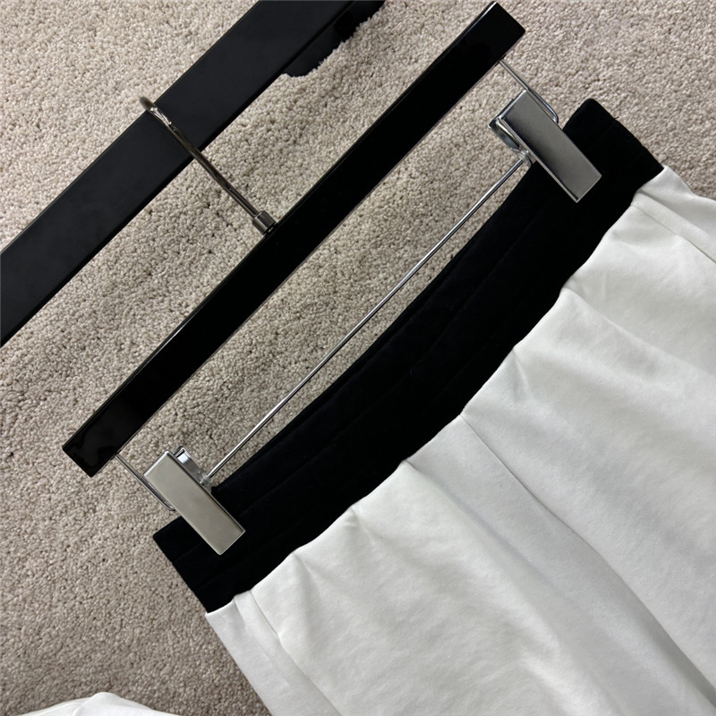 Ce1i*e casual suit replica d&g clothing