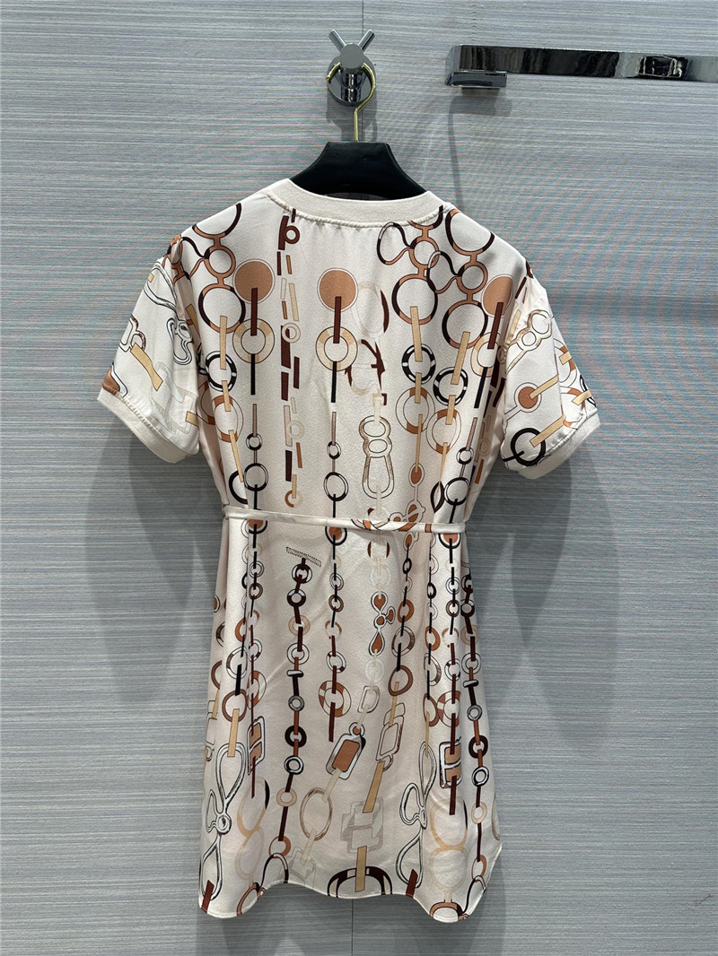 H**me5 silk short-sleeved dress replica clothing sites