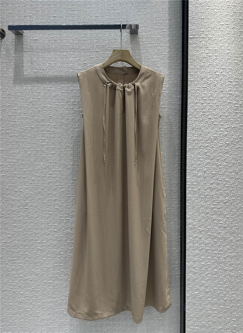 The R0w pleated crew neck vest long dress replica clothing