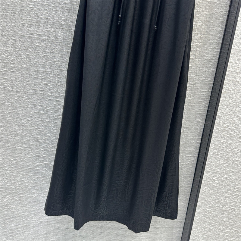 The R0w pleated crew neck vest long dress replica clothing