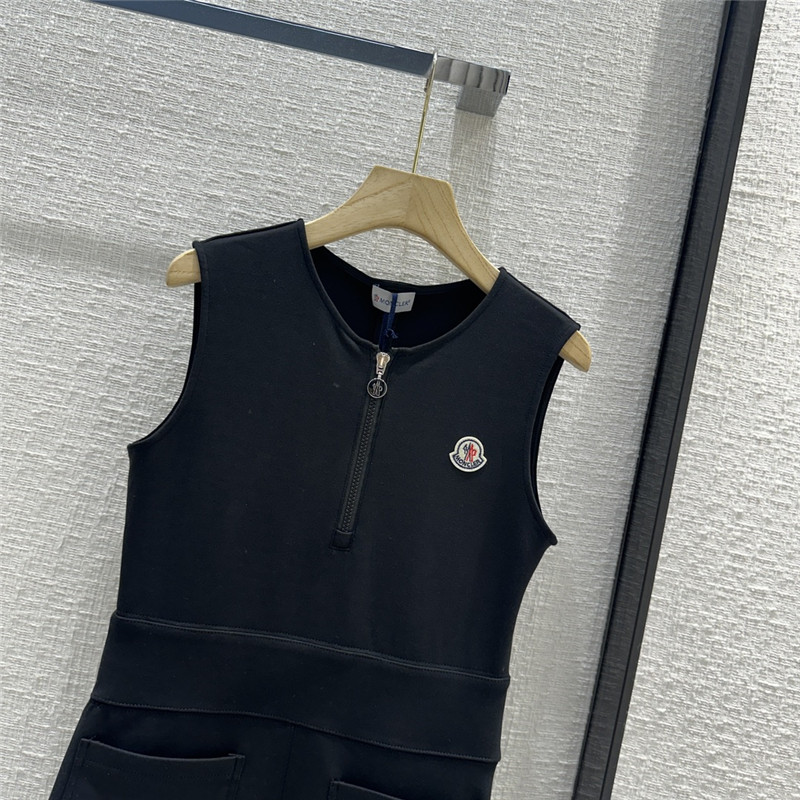 Moncler sports vest dress replica d&g clothing