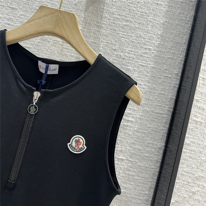 Moncler sports vest dress replica d&g clothing
