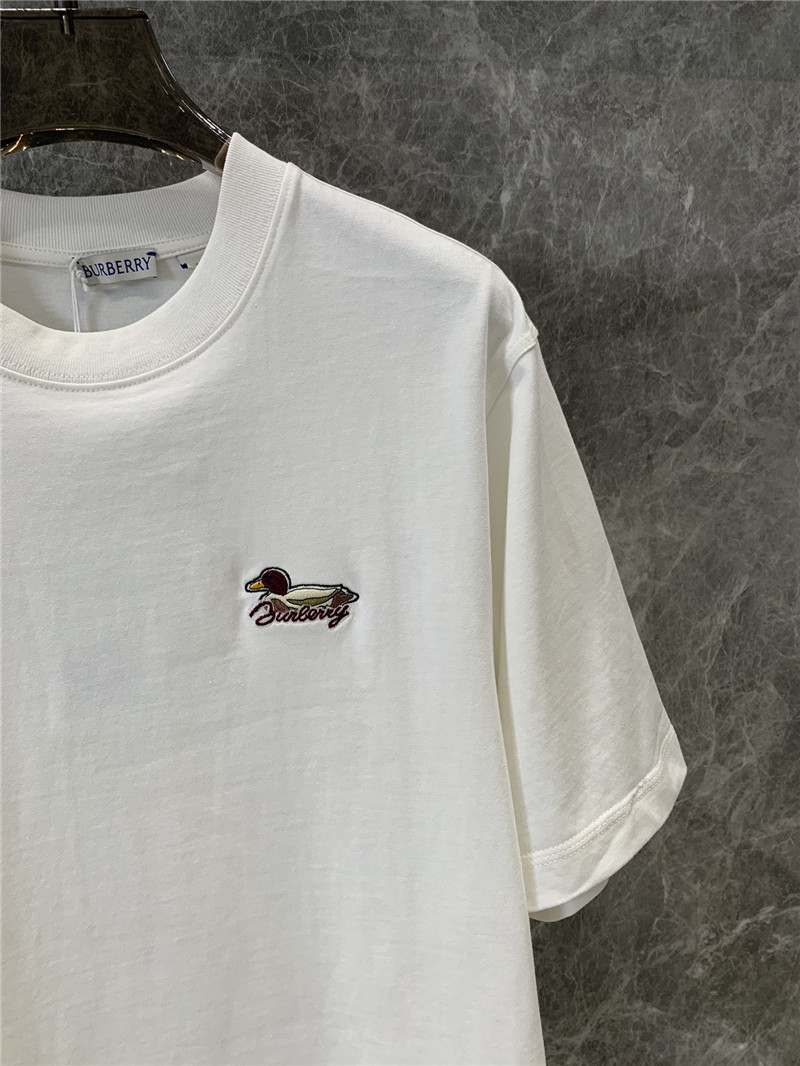 Bv*b*rry crew neck short sleeve t-shirt replica clothing