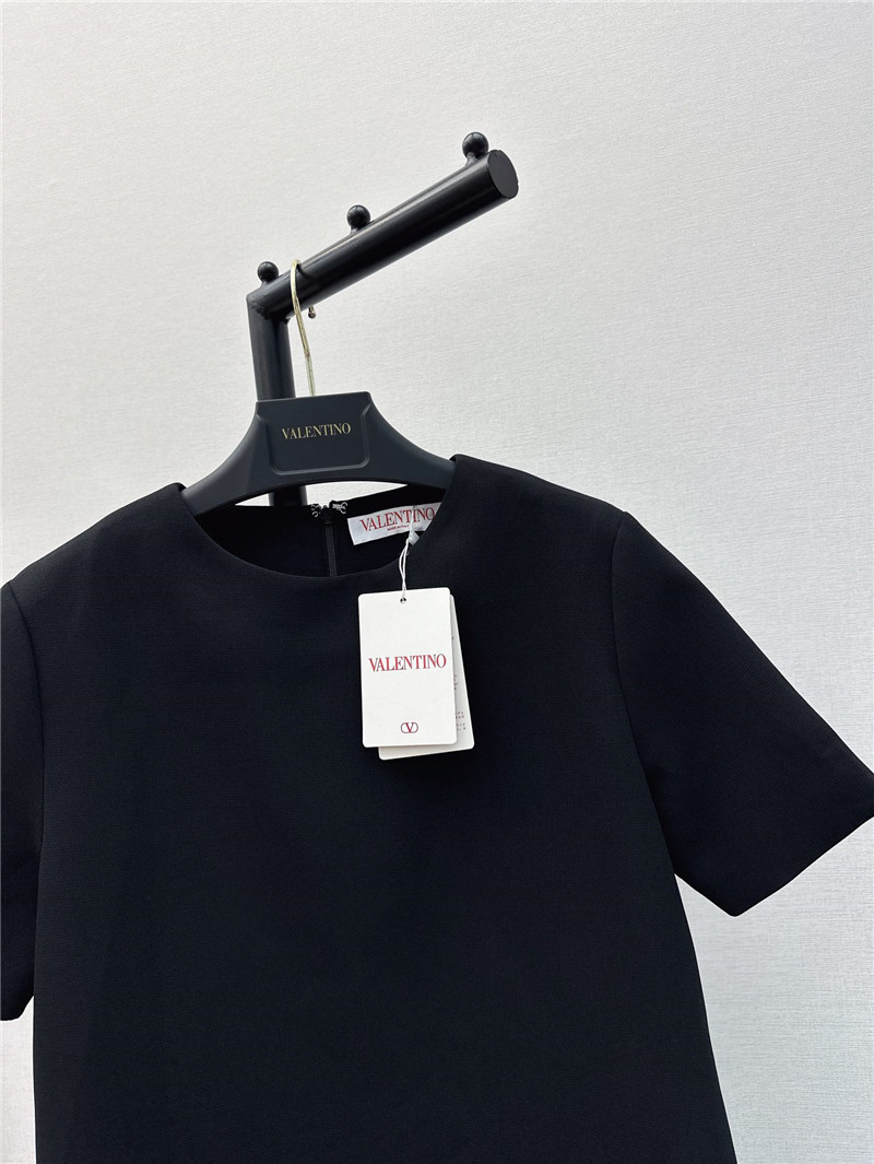 Va1e*ntin0 ruffled fishtail dress replica d&g clothing