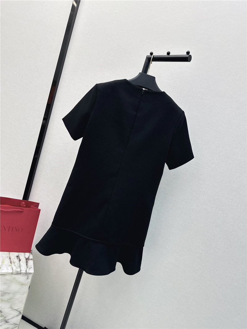 Va1e*ntin0 ruffled fishtail dress replica d&g clothing