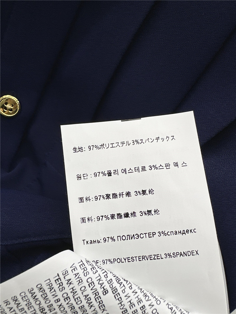 M1um1u sleeveless vest shirt + pleated skirt set replicas clothes