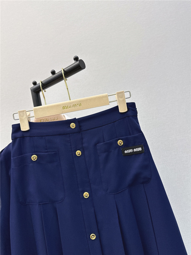 M1um1u sleeveless vest shirt + pleated skirt set replicas clothes