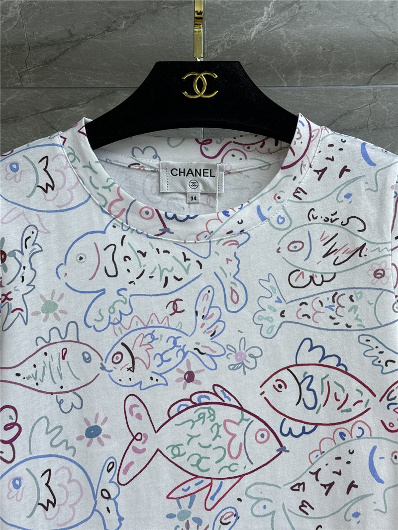 Ch**el painted print t-shirt replica designer clothing websites