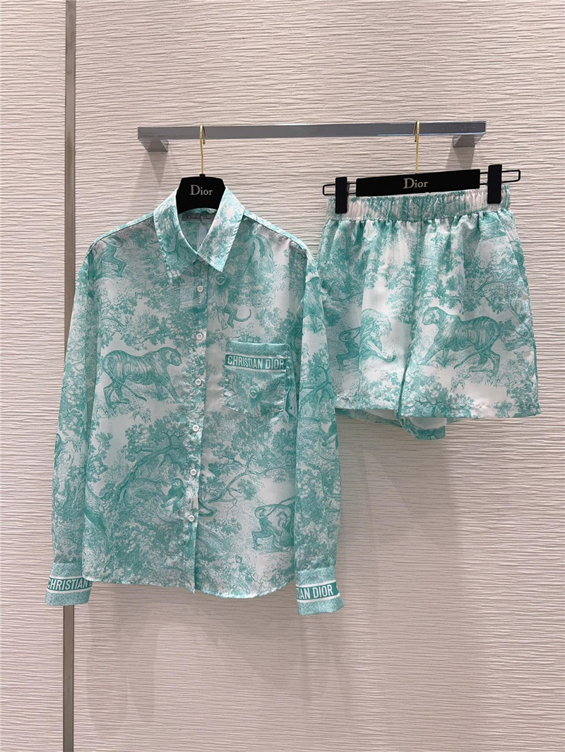 D10r zonglin ruyihua shirt + shorts set replica clothing