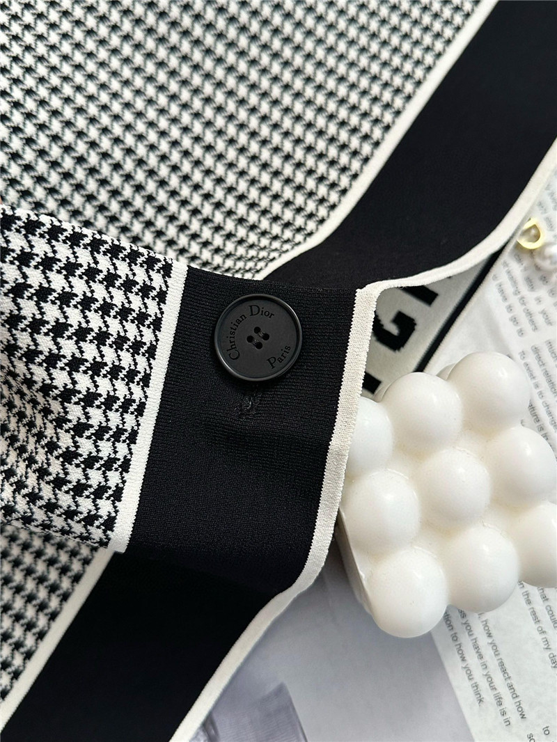 D10r houndstooth short sleeve cardigan