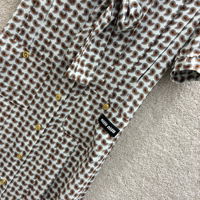 M1um1u v-neck pleated dress replicas clothes