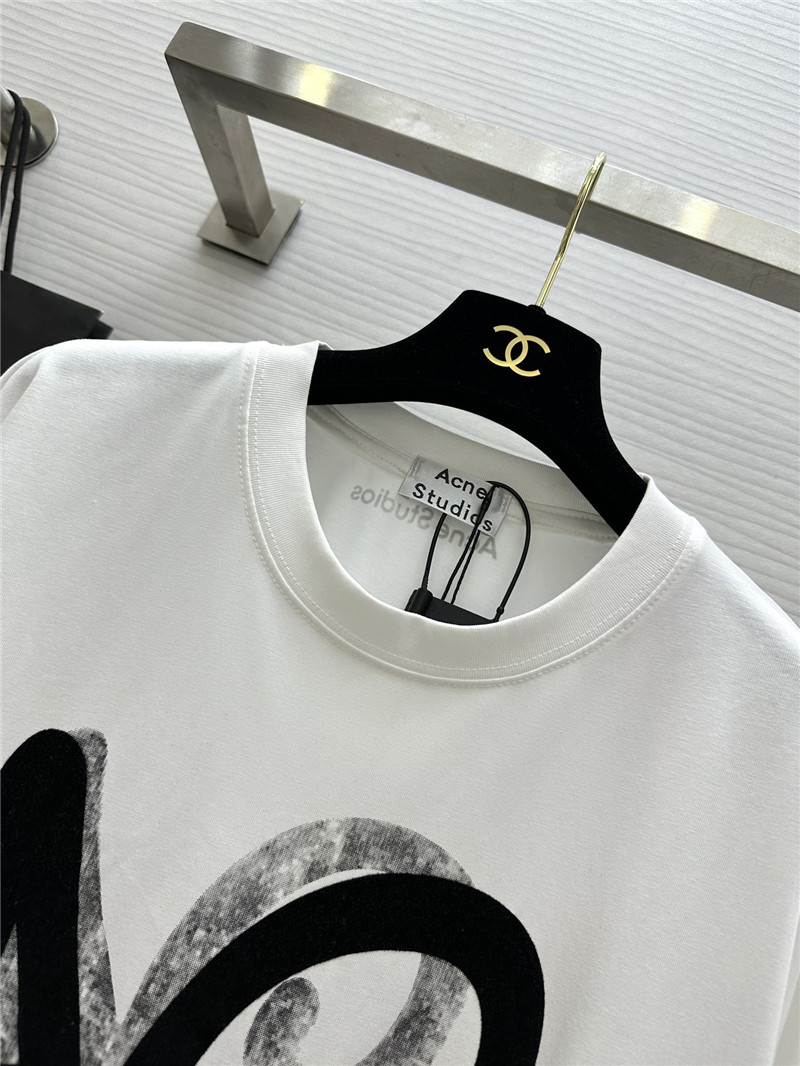 acne studios heart graffiti t-shirt replica clothing