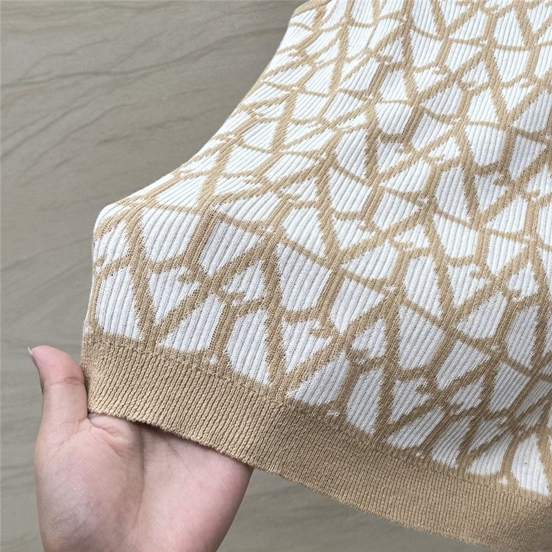 Va1e*ntin0 logo striped cotton vest replica d&g clothing