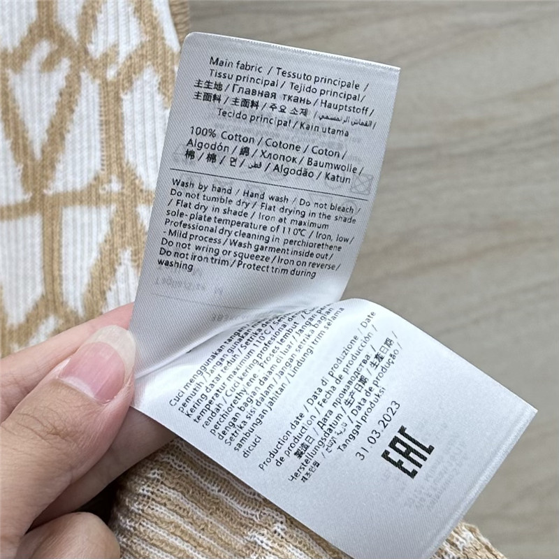 Va1e*ntin0 logo striped cotton vest replica d&g clothing