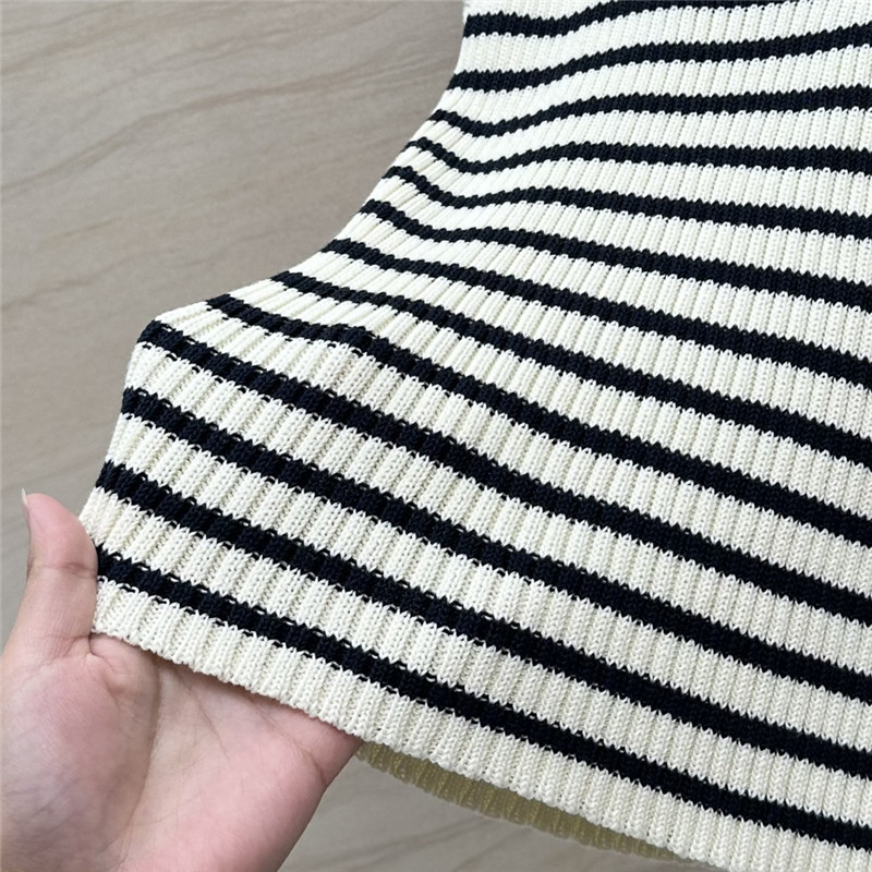 D10r crew neck knitted vest cheap replica designer clothes