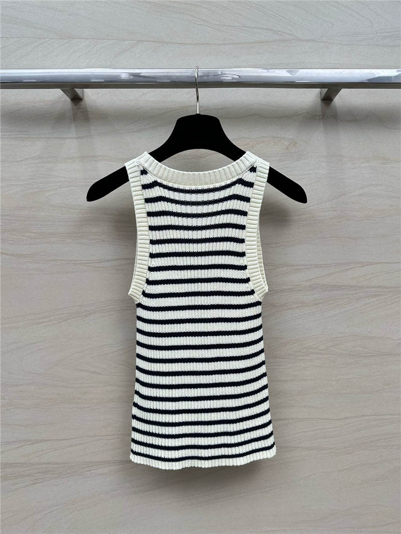 D10r crew neck knitted vest cheap replica designer clothes